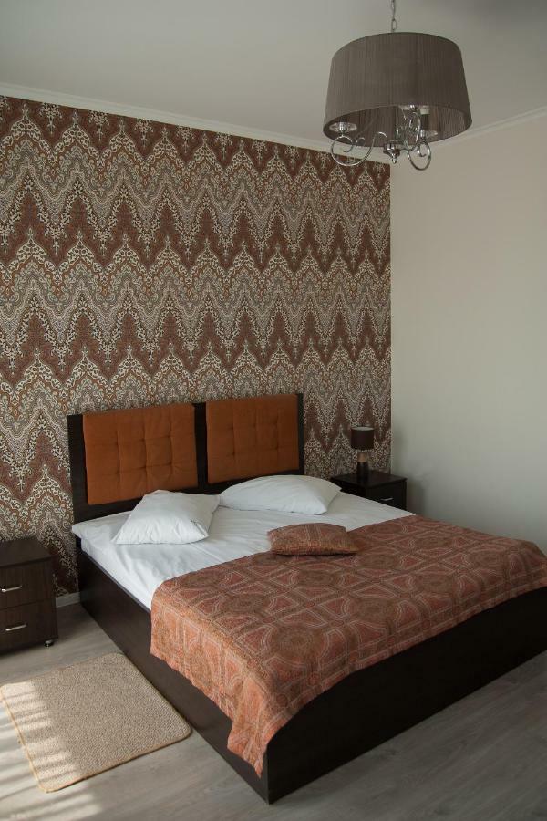 Sovskiye Prudy Hotel Kiev Exterior foto