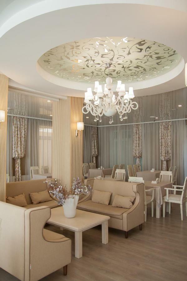 Sovskiye Prudy Hotel Kiev Exterior foto