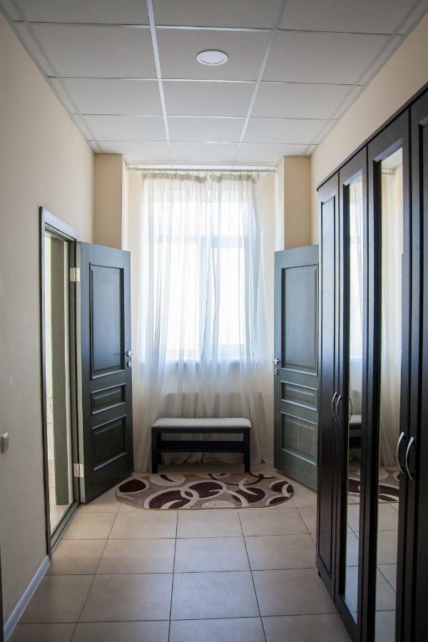Sovskiye Prudy Hotel Kiev Exterior foto